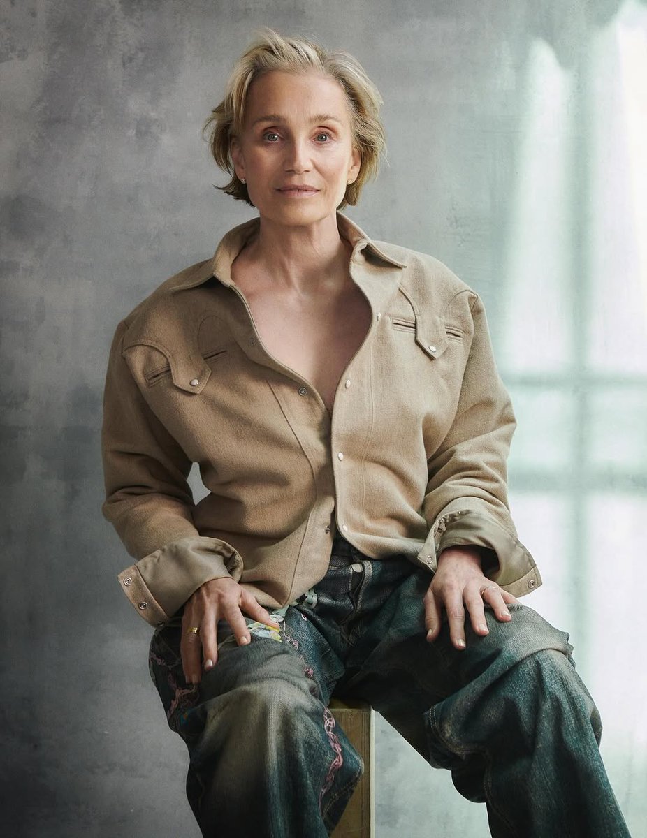jamison_lan6wty's tweet photo. OUR FINAL PIECE FROM THE SHOOT WITH THE WONDERFUL KRISTIN SCOTT THOMAS…

Following the success of her first film , the magnetic  reappears on screen for the fifth season of Slow Horses, which you can watch now on Apple TV.

Find the full feature on K... https://t.co/gLGbbaA9Ag