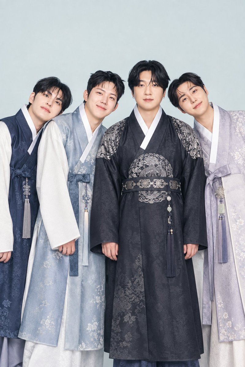 DONIYAM's tweet photo. 한복 입은거 보고 싶어서 뚝딱해버림 https://t.co/A0CrTldzhH