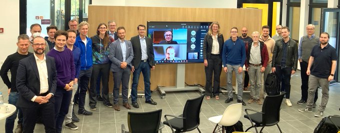 GehlenDaniel's tweet photo. #VRF, #healthtech, #bigdata, #半导体, #共识机制, #社交媒体营销 https://t.co/5uofJ9dunh