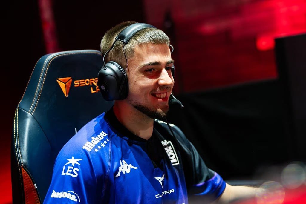 KOI_Noboris's tweet photo. 💜¡Empezamos el día con la primera partida de la academia!
🎏 vs KTRolster
📺Link de los streams en el tweet de abajo⬇️ https://t.co/SThhpNU9q7