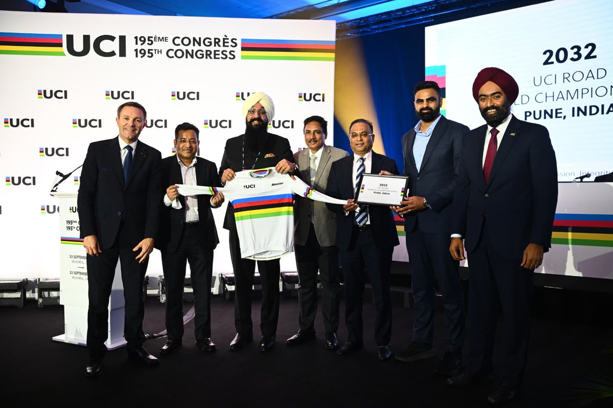 Media_SAI's tweet photo. 🚴‍♂️🌍 PUNE, GET READY TO RIDE INTO HISTORY! 🇮🇳

India will host the UCI Road World Championships 2032 in Pune, the first time cycling’s global showpiece comes to India! 🏆

From the Pune Grand Tour to the World Stage, the road ahead promises a bigger cycling ecosystem, stronger pathways for athletes and a lasting legacy for the sport.

2032: The world rides to Pune. 🇮🇳🚴‍♀️

#UCIWorlds2032 #Pune #Cycling #RoadTo2032 #SportsInIndia