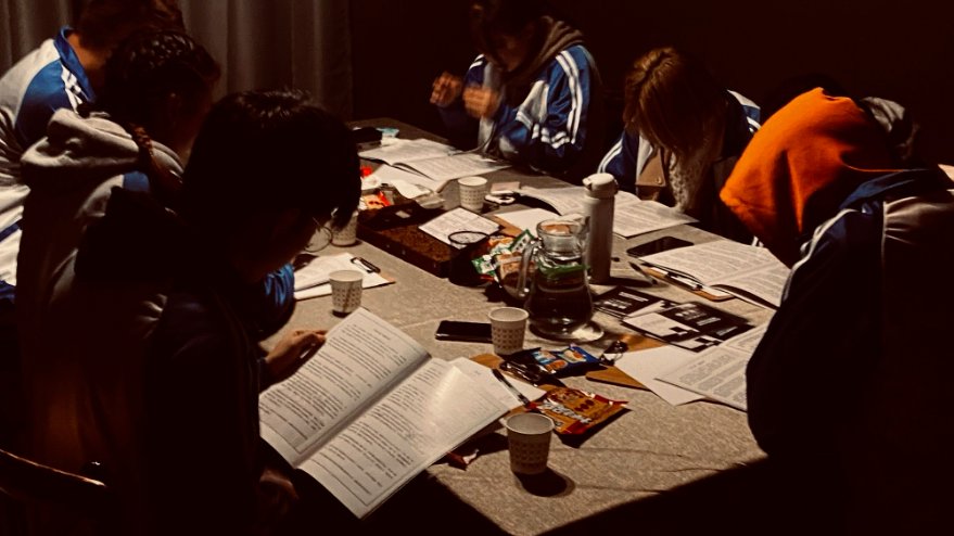 GarnetBrighi's tweet photo. Just wrapped up an epic 4-hour murder mystery scripted game! The plot twists, team banter and last-minute clues had my brain buzzing the whole time — 10/10 for weekend fun with friends! https://t.co/GxdtMdpwq4