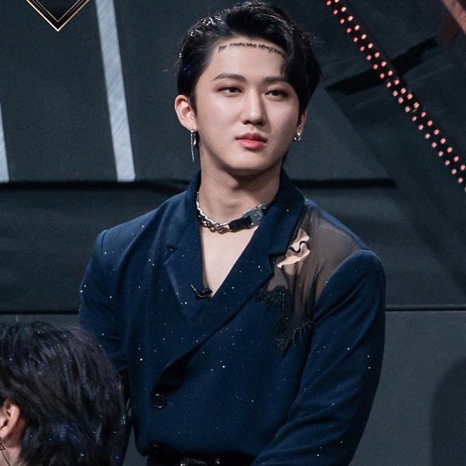 hynybnny's tweet photo. “i’ll never get over him”

“your ex?”

“no, kingdom changbin..” https://t.co/3XbQ3MBV5b