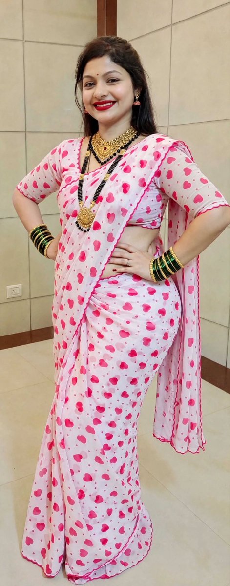 SanjanaMore94's tweet photo. οΏ½οΏ½π₯°β€οΈβ€οΈππ
#Viral #Trending #TrendingNow #FYP #Explore #MustSee #ViralPost #PhotoOfTheDay #Fashion #FashionStyle #IndianFashion #Saree #SareeLook #DesiFashion #Glamour #Desi #IndianCulture #Bihar #TwitterIndia #Trending #bhabhi #indianbhabhi #viralreel #saree #fashion https://t.co/rWI9GSmGQZ