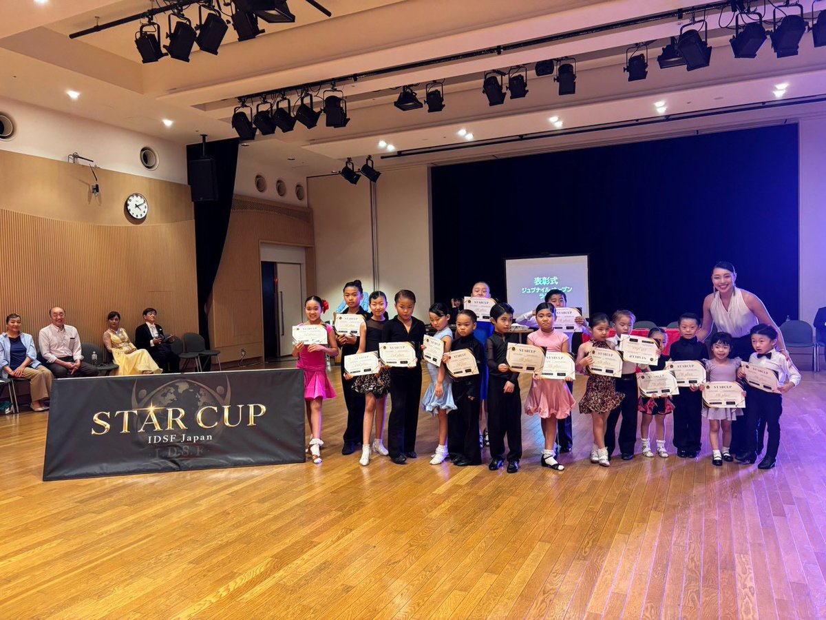 idsf_japan's tweet photo. IDSF Japan 第6回 STAR CUP

【ジュブナイルオープンラテン】

1位　高井 隆之介 / 武井 那優
2位　長谷川 葵澄 / チェ アヒ
3位　長谷川 楓澄 / 山本 彩七 https://t.co/vtVDc297l5