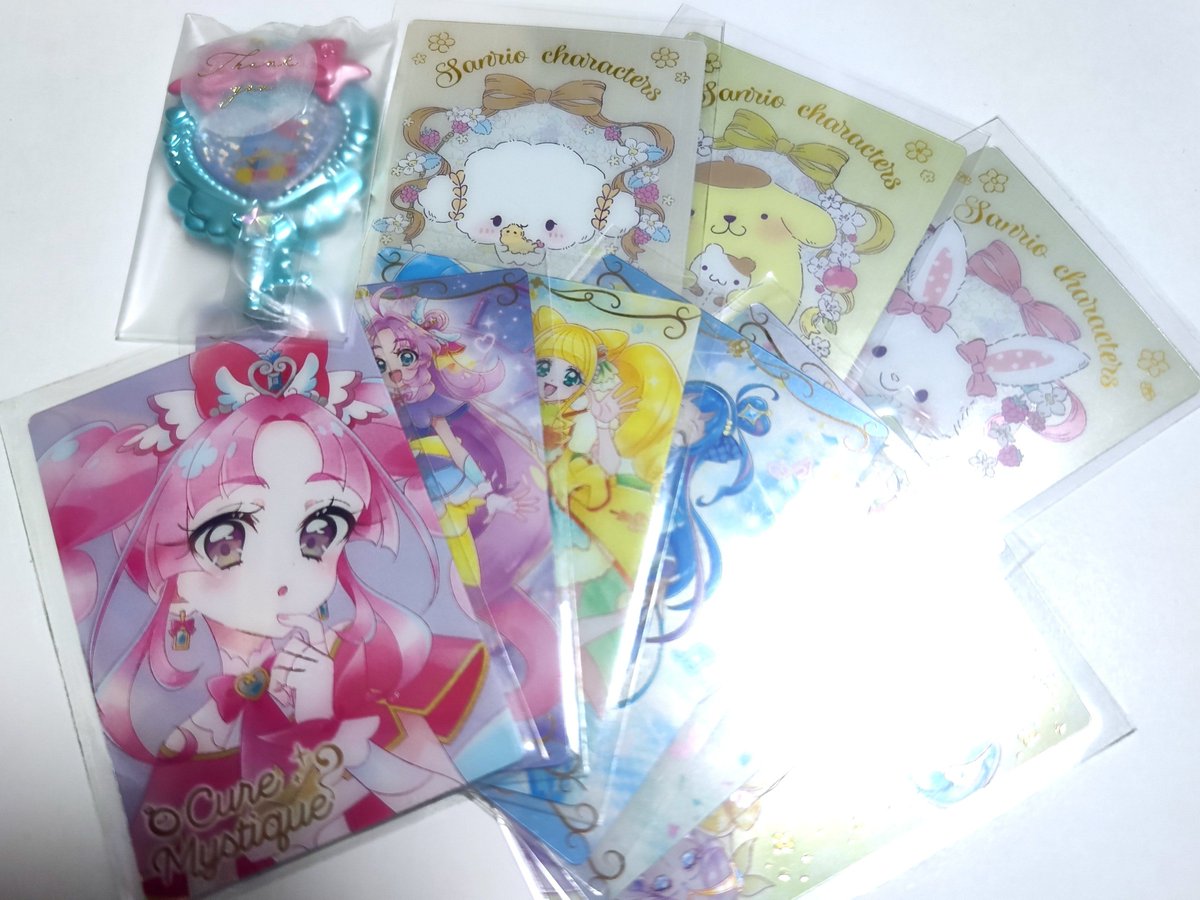 nanasakunanoda's tweet photo. ←妹に頼まれて買ったもの

実際に届いたもの→

！？！？！？ https://t.co/dLPVVq1zaA