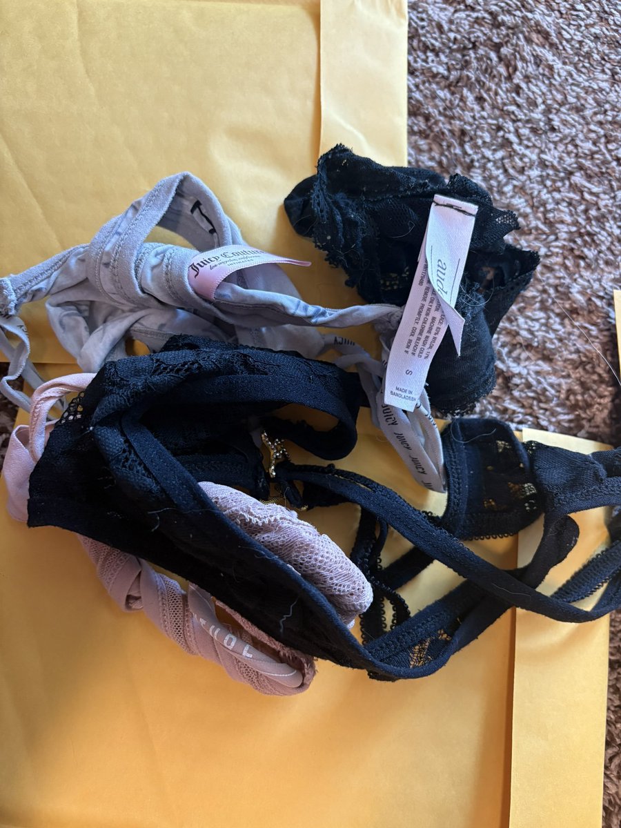 swnxswMaria's tweet photo. Sending dirty panties out today �� dm me to buy a pair
https://t.co/D4ME6dJzQM https://t.co/Wlga0tviSP