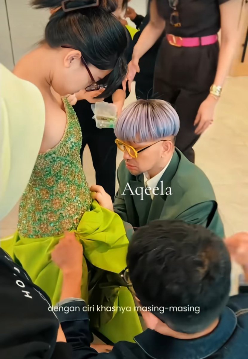 sealoftly's tweet photo. ga sabar liat full nyaaaa 🫰🏻🫰🏻🫰🏻🫰🏻

AQEELA RUNWAY AT FN 2026
#HODSxAQEELAFN2026
#FASHIONNATION2026 https://t.co/qTwgwbVwmv