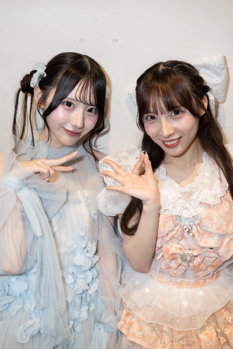 ayase_kotori_'s tweet photo. FRESH CHARMさんの山下倖和さん(@sawa___charm )
プロデューサーの市川美織さん(@miorin_lemon212 )
お写真を撮っていただきました💫

お忙しい中お写真を撮ってくださり、たくさん優しくお話していただけてとっても幸せでした🥲♡ありがとうございましたっ❕
またご一緒できるようにがんばりますっ❕ https://t.co/cXohjjpEvZ