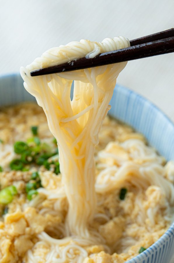 kurashiru0119's tweet photo. ふわふわ卵が最高
夏に食べ残したそうめん、家にありませんか？

『ふわふわ卵のかき玉にゅうめん』レシピ https://t.co/1h0ufkDTKn