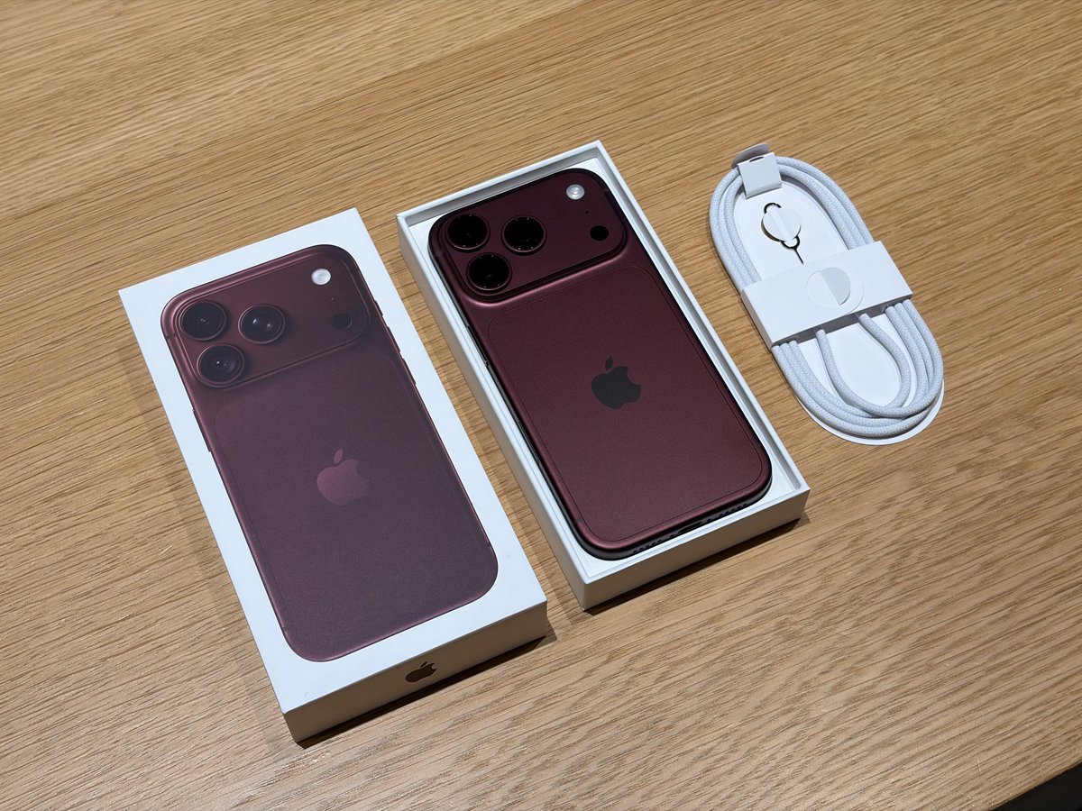 deepwebkripto's tweet photo. Bordo renk iphone 18 Pro max sahibi olmak isteyen takipçilerim burada mı?

2 takipçimize 2 iphone 18 Pro max. Şart surt yok. Beğeni ve rt yeterlidir. yorumlara nokta işareti bırakmayı unutmayın. Çekiliş simpliers sitesi üzerinden çekilecek. Süre 48 saat. Sansi bol olan kazansın https://t.co/v4cDWPb4pr