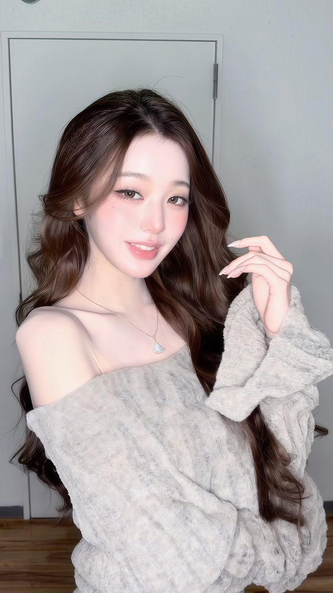 wonyoungdollz's tweet photo. WOAH WONYOUNG 🩶✨ https://t.co/itKRZybDvw