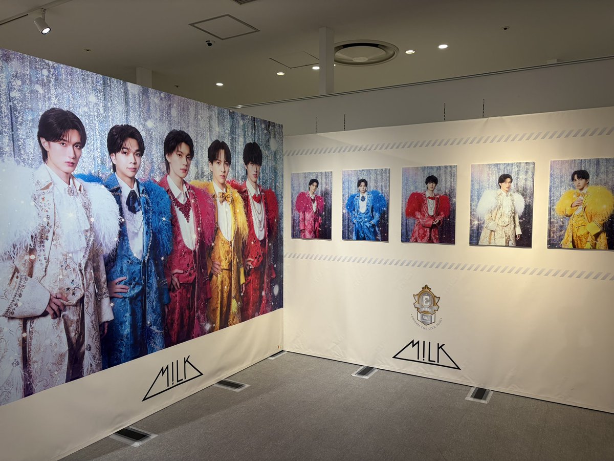 7nanae7144435's tweet photo. 東京で十分ミル活したはずやのに、結局仕事終わりに神戸マルイのEBiDAN展とエビツタ、大阪メトロの広告も見に行っちゃいました😂

#MILK
#LOVEENGINE https://t.co/sMdMrnZCgt