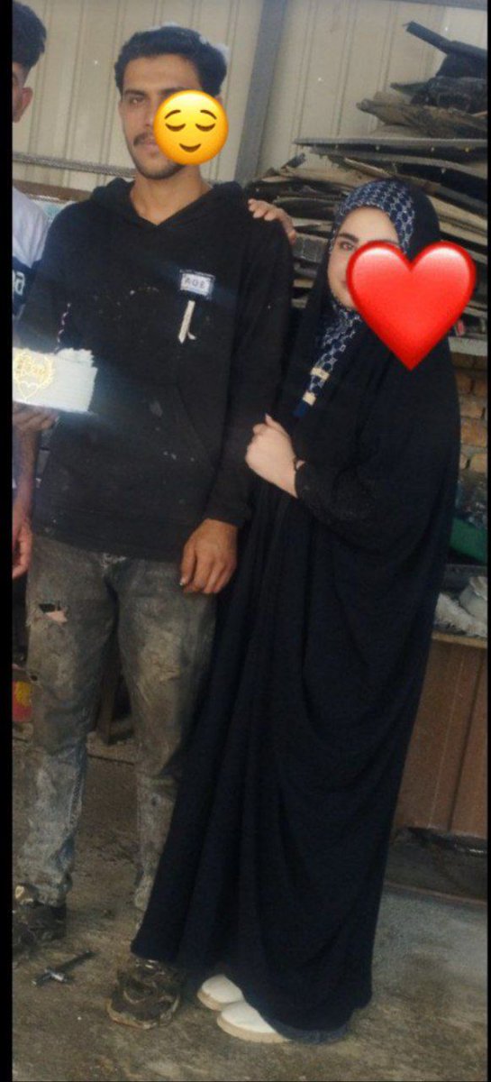 banojan80's tweet photo. امروز تولد عشقِ منه🥺
و سرکارش(مکانیکی)بود.تصمیم گرفتیم بریم همونجا و سوپرایزش کنیم:)
میخوام از همینجا بگم من بهت افتخار میکنم قلبِ اجی:)
بچم هم سوپرایز شد🥺❤️
نمیخواد به قلبه زحمت کشم تبریک بگید؟😒🔪
تولدت مبارک زندگیم😌🌹
#تولد https://t.co/9DkU9PXnM3