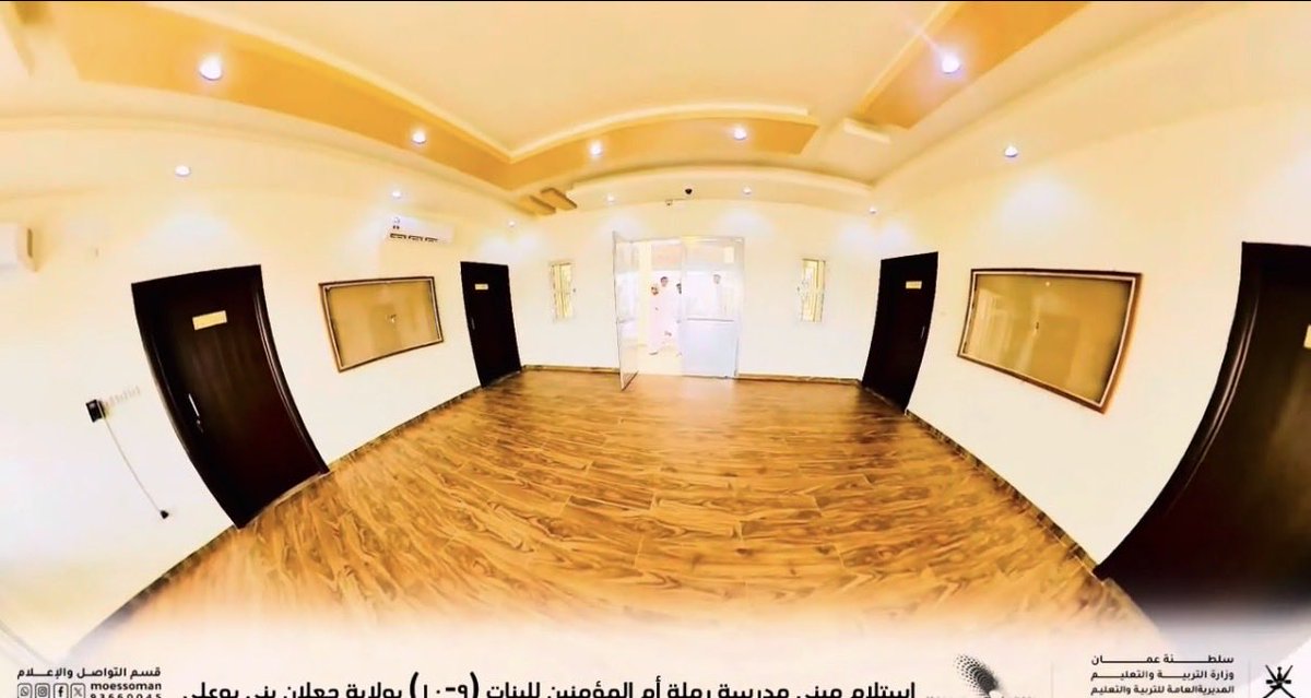 hah_sur's tweet photo. من #جعلان_بني_بوعلي تبرز صورة من #مسيرة_التعليم في سلطنة عُمان حيث تتكامل المدرسة والمعلم والطالب والمجتمع في بناء الإنسان وصناعة المعرفة فالبحث والابتكار وتنمية المواهب والقيم ليست غايات منفصلة
بل ممكنات لنهضة متجددة تستثمر في الإنسان العماني 
وتؤهله لصناعة مستقبل الوطن في ظل #الرؤية_السامية لجلالة السلطان #هيثم_بن_طارق_المعظم حفظه الله ورعاه.