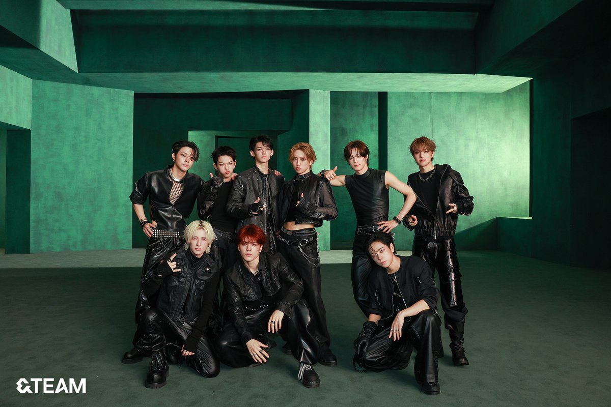 andTEAMofficial's tweet photo. &amp;TEAM 'Good Boy' MV Shoot Behind Photo

#andTEAM #앤팀
#GoodBoy https://t.co/qXyfAPLPJV