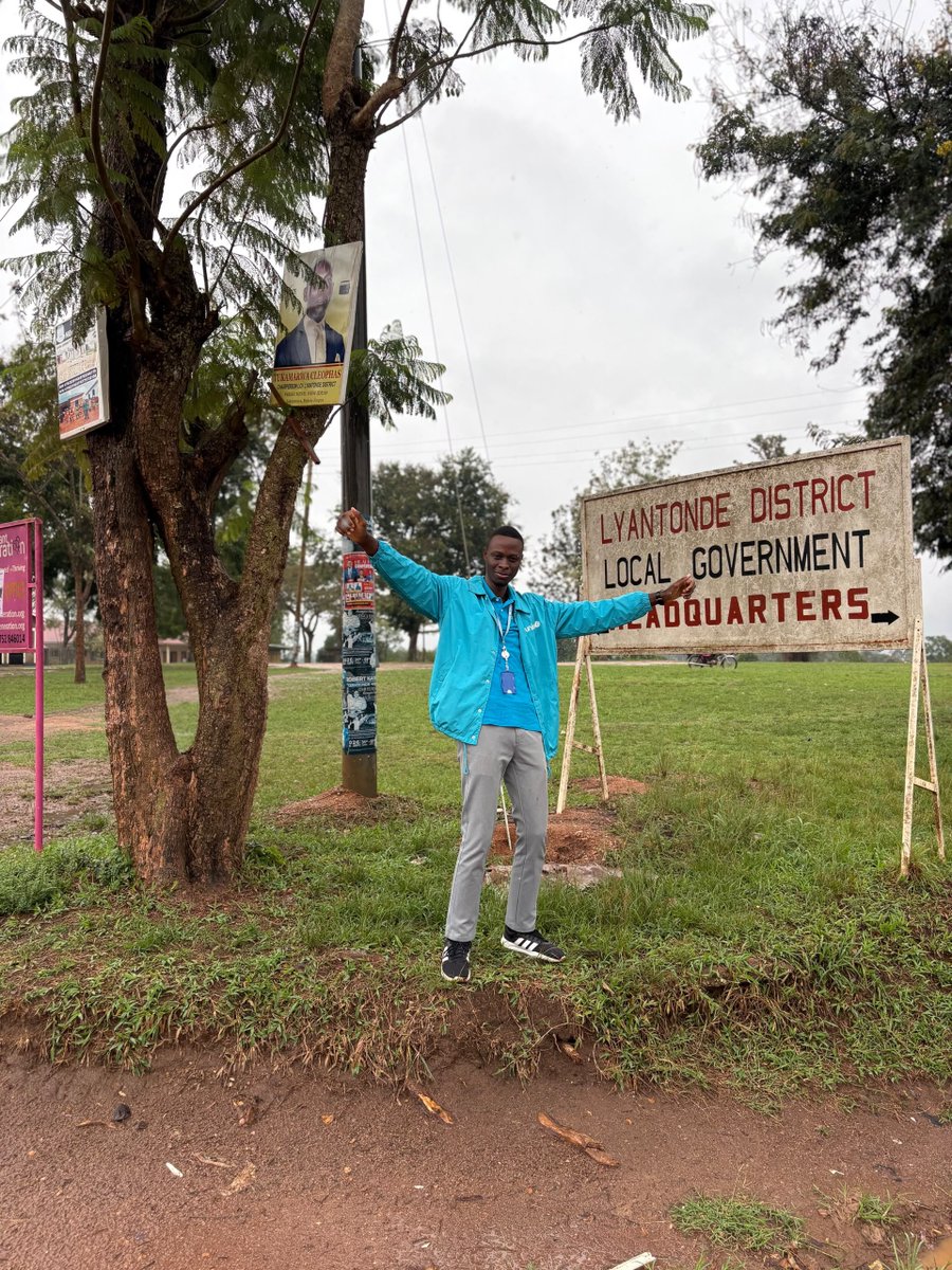 UReportUganda's tweet photo. 🌧️ Not even the rain could stop us! 💪🏾
The rain may have slightly interrupted our mobilisation in Lyantonde, but it didn’t stop us! 🚶🏾‍♀️📢

Our U-Reporter @KalindaJamada is on the ground, providing technical support as communities gear up for the Measles-Rubella (MR) vaccination campaign.

Rain or shine, let’s get every eligible child vaccinated! 👶🏾
#MRCampaign #MeaslesRubella #VaccinateEveryChild #UReportUganda