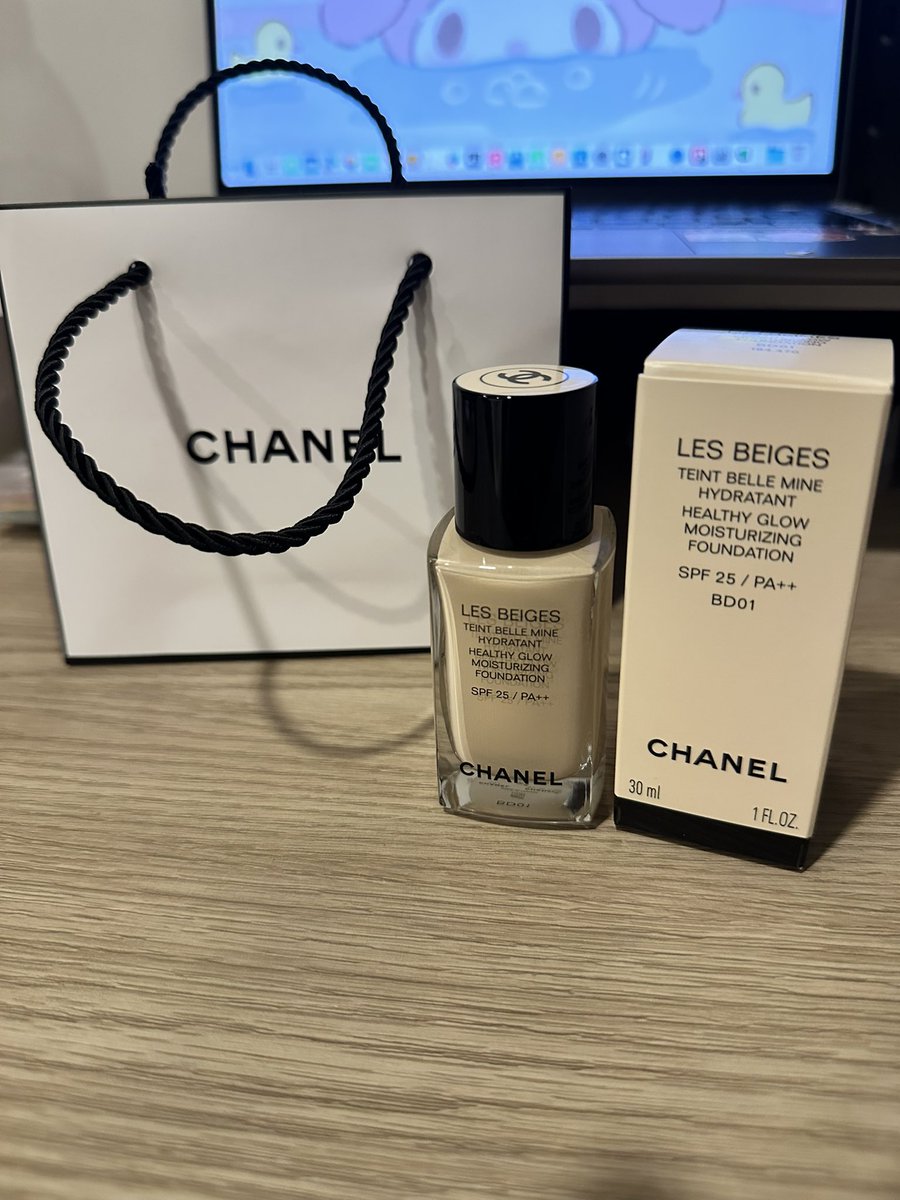 babyfairyjan's tweet photo. ส่งต่อ พร้อมส่ง 🩷

Chanel Les beiges healthy glow foundation รองพื้น เบอร์ BD01 ใช้ไป1ครั้งค่ะ เหลือ 99% ออกช้อปเองค่ะ

— 1900 ส่งฟรีค่า ( shop th 2750 )

#ส่งต่อเครื่องสำอาง #เครื่องสําอางมือสอง #เครื่องสําอางค์มือสอง #ส่งต่อเครื่องสําอางค์ #chanel https://t.co/rc2JGpsAt4