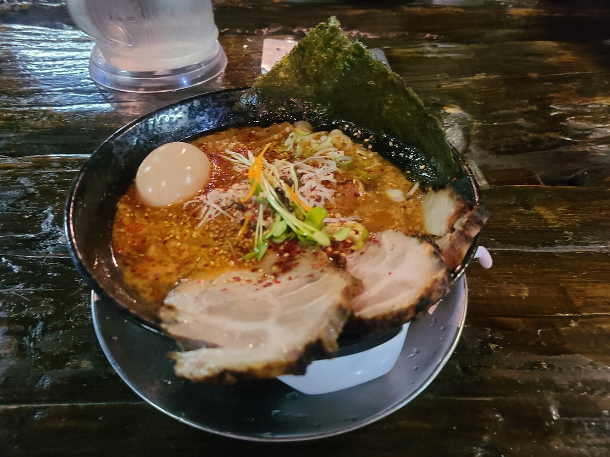 chunkoburiburi's tweet photo. 少しお腹が落ち着いたから、娘と一緒にラーメン食べてきた🍜
明日ヤバいかも😅

#ラーメン
#橙や https://t.co/77kjtcLBu3