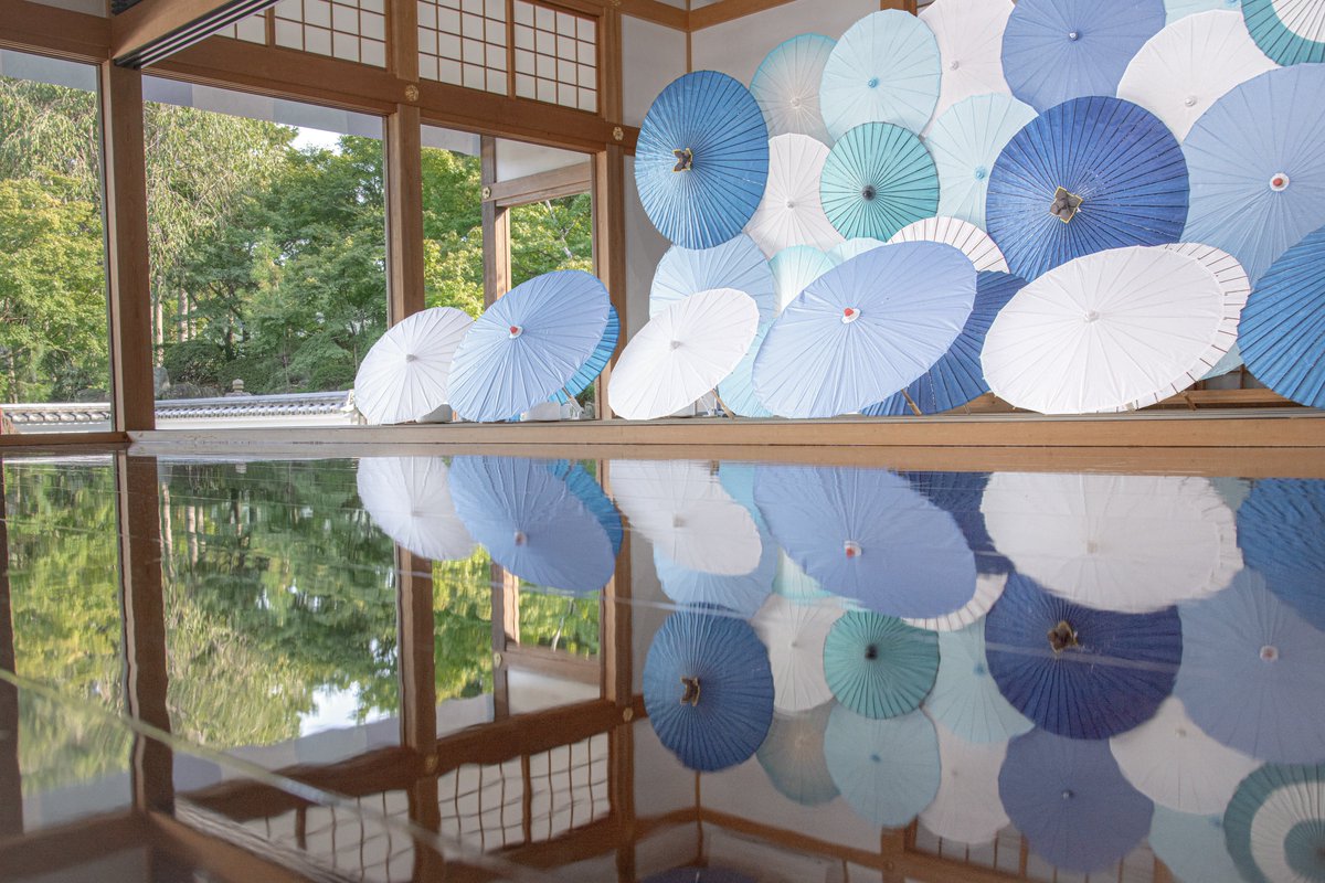moon_clock_'s tweet photo. A Japanese umbrella and an afternoon on a certain summer day. 𓂃𓏸𓈒𓂂𓈒◌ 𓇼⋆゜

なんだかんだで夏のお写真を投稿する前に
夏が過ぎゆく..🦥💦
#私とニコンで見た世界 
#写真好きな人と繋がりたい https://t.co/c33HGlUEID