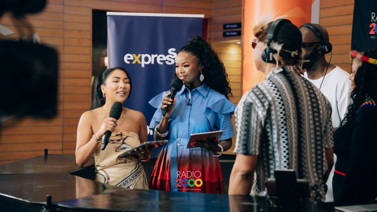 SABC3's tweet photo. ๐ฟ๐ฆWhat a beautiful Heritage Day morning! ๐ฟ๐ฆ
Thank you for tuning in to the Expresso & Radio 2000 Breakfast Simulcast and celebrating our South African heritage with us.
Thank you for being part of the journey.
#S3OpenUp https://t.co/f8A6pnW2YD