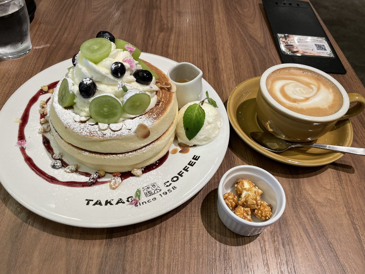 3Takuyu's tweet photo. 「ルックバック」観てパンケーキ食べて胸焼けしながら「ちいかわ」観てきた🥲ｻｲｺｰ https://t.co/xj0omPcmki