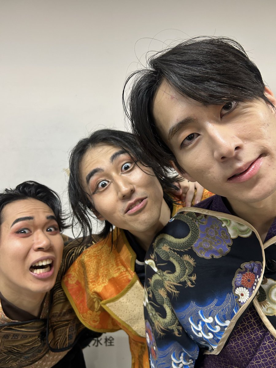 suiseikato's tweet photo. そういえばこっちでは上げてなかったお気に入りの一枚
うーんこの躍動感たるや
#朧炎ノ刻
#朧ミュ2026 https://t.co/6gXGuvj9D2