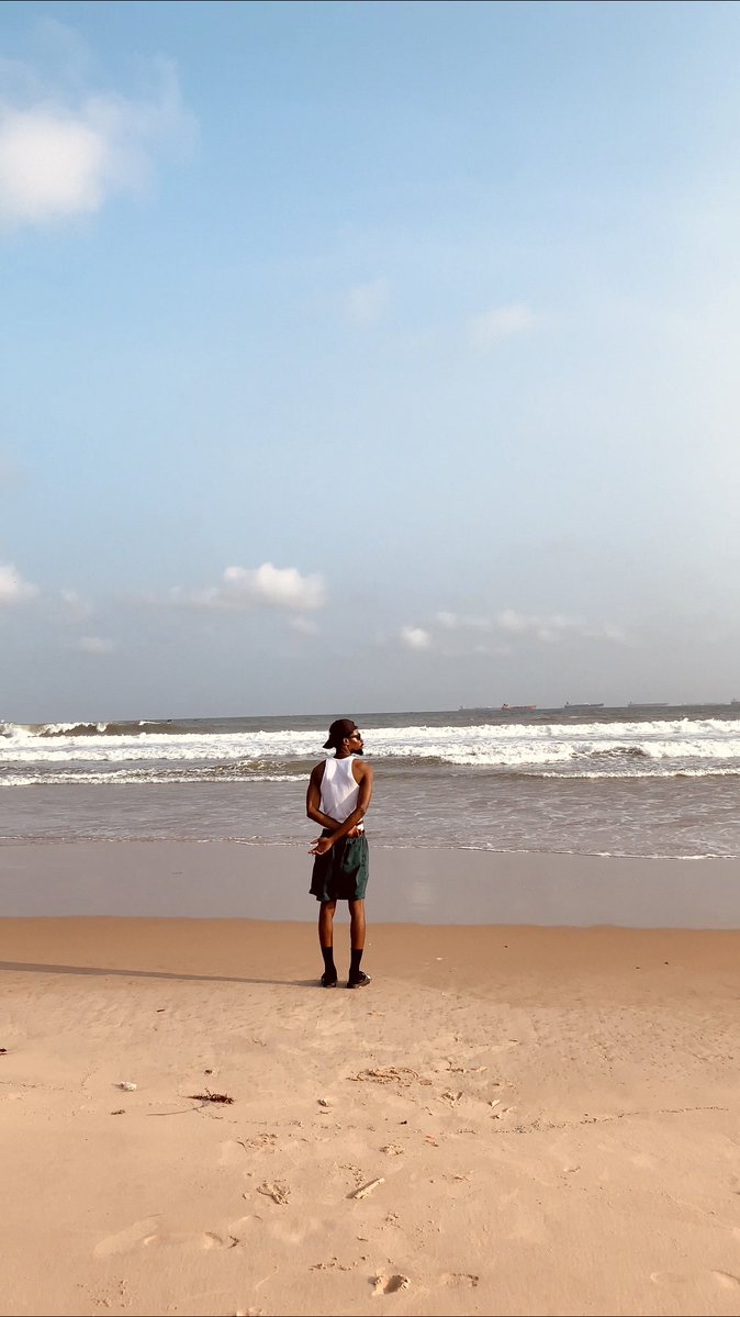 itistiwi's tweet photo. I still dey figure am out… https://t.co/bfRpbodSI4
