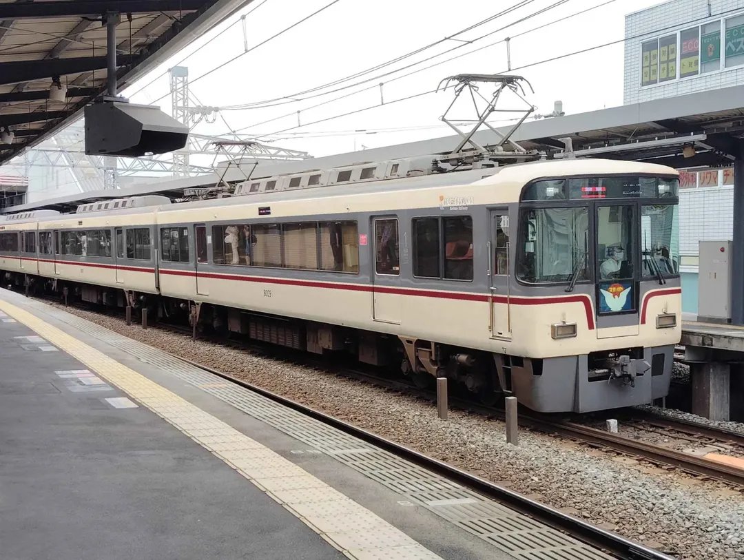 usoden_231's tweet photo. マジ電化してほしかった https://t.co/6MVMbQgHQM