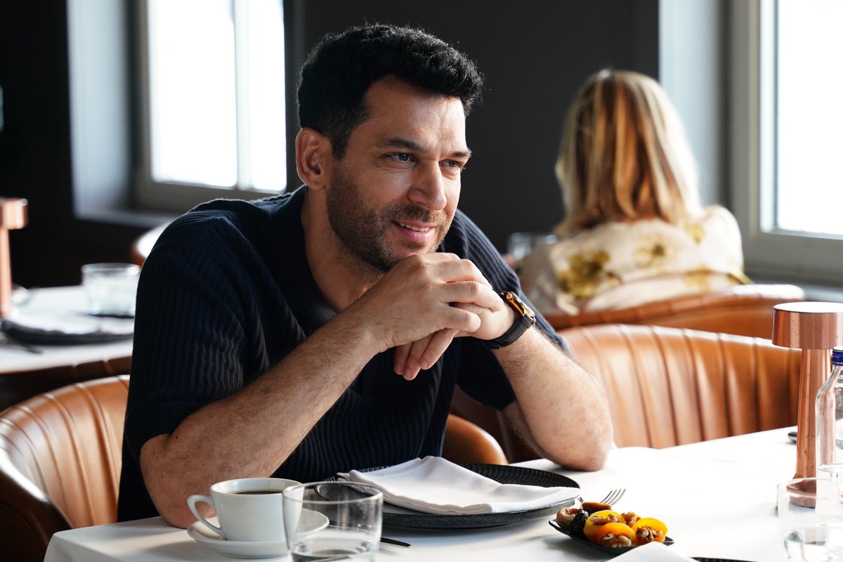 gullergunahlar's tweet photo. Bakın setten neler geldiiii! 😍 

#GüllerVeGünahlar yeni bölümleriyle her cumartesi 20.00’de #KanalD’de!

@kanald @ngmediatv https://t.co/jNhU6D8UHk