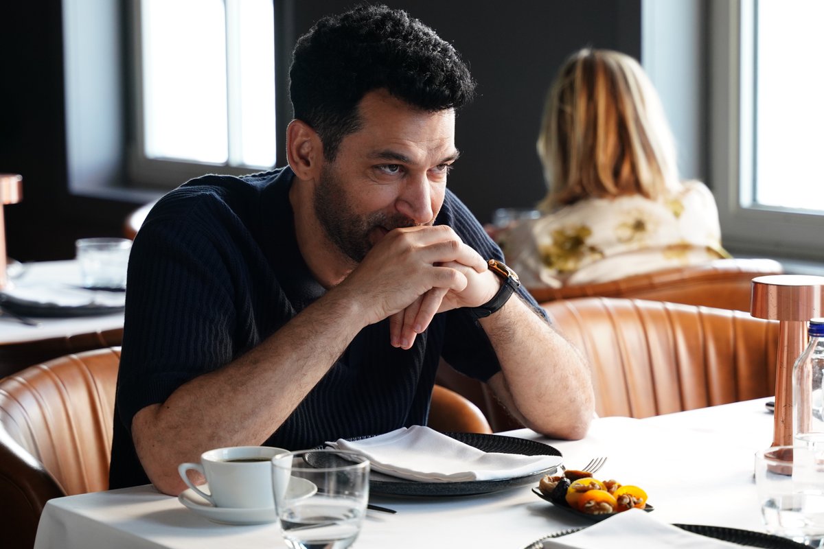 gullergunahlar's tweet photo. Bakın setten neler geldiiii! 😍 

#GüllerVeGünahlar yeni bölümleriyle her cumartesi 20.00’de #KanalD’de!

@kanald @ngmediatv https://t.co/jNhU6D8UHk
