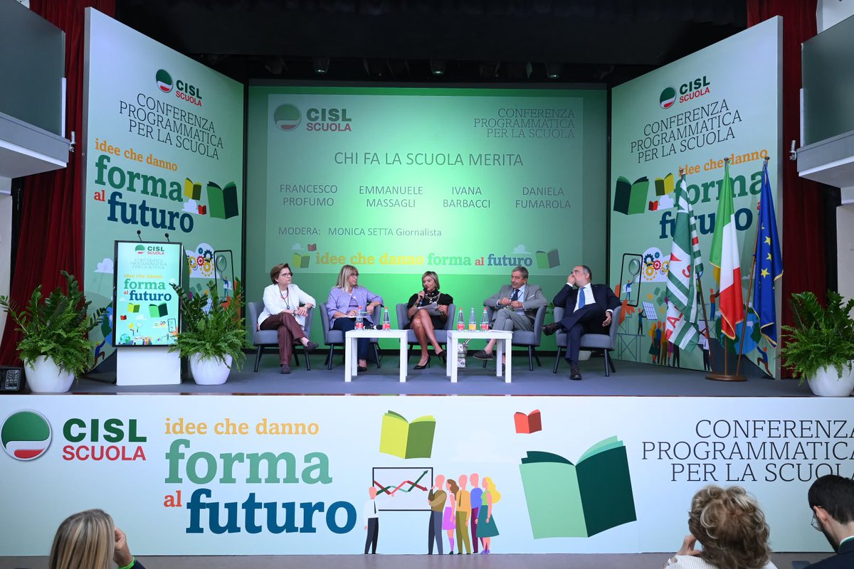 CislNazionale's tweet photo. Oggi la Segretaria Generale della #Cisl, #DanielaFumarola, concluderà con il suo intervento la Conferenza programmatica per la scuola promossa da @cislscuola, "Idee che danno forma al futuro", a Roma Eventi Piazza di Spagna. Momento clou della tre giorni di dibattito dedicato a innovazione, intelligenza artificiale, nuove competenze e valorizzazione del mondo della scuola.

#Scuola #Formazione #Futuro