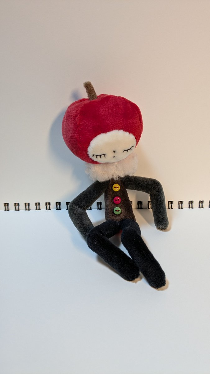Pilze444's tweet photo. 頭がりんごの子を作りました https://t.co/1YBu9UcWaD