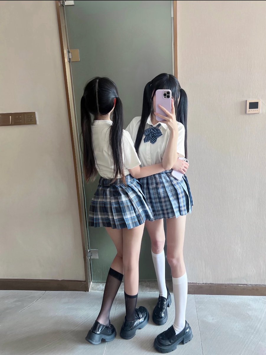 trishbby's tweet photo. 开始上供，有人在意吗！！

有人想锐评一下我和闺蜜的福嘛 🥹   

粉粉嫩嫩

不要🚪赶紧看，我要删了… https://t.co/CkhCmXOdZZ
