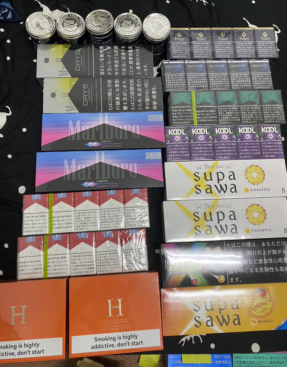 sang44690's tweet photo. 現主時,火熱🔥
和平圓罐,限量柑橘
以及超特殊的愛馬仕卡比龍
絕對驚奇,絕對勁爆❤️
路過這個村,沒了這個店
按讚收藏追蹤,以免不見
#日本菸 #韓國菸 #日本代購 #韓國代購 #和平 #黃和平 #七星 #Sevenstars #中國菸 https://t.co/2nyzfjdvK5