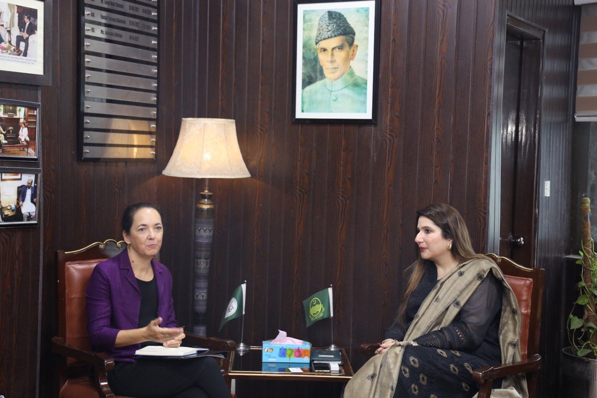 JahanAraWattoo's tweet photo. It was wonderful to host Ms. Anita Hirsch, Country Director WFP Pakistan, and her team at @PUNJABPSPA today.
We spoke about something very close to my heart .how we protect our most vulnerable. For me, this is personal.
That is why I believe Adaptive Social Protection must be our agenda for the next 10 years.
It’s time we move from giving relief after a crisis to building resilience before it. With PSER ,our landmark registry .we now know our people, their needs, their vulnerabilities at their doorstep. This means we can reach a mother, a child, a family in need, in time.
With partners like @WFP standing with us, I am confident we will build a Punjab where no one is left behind.

@WFPPakistan
