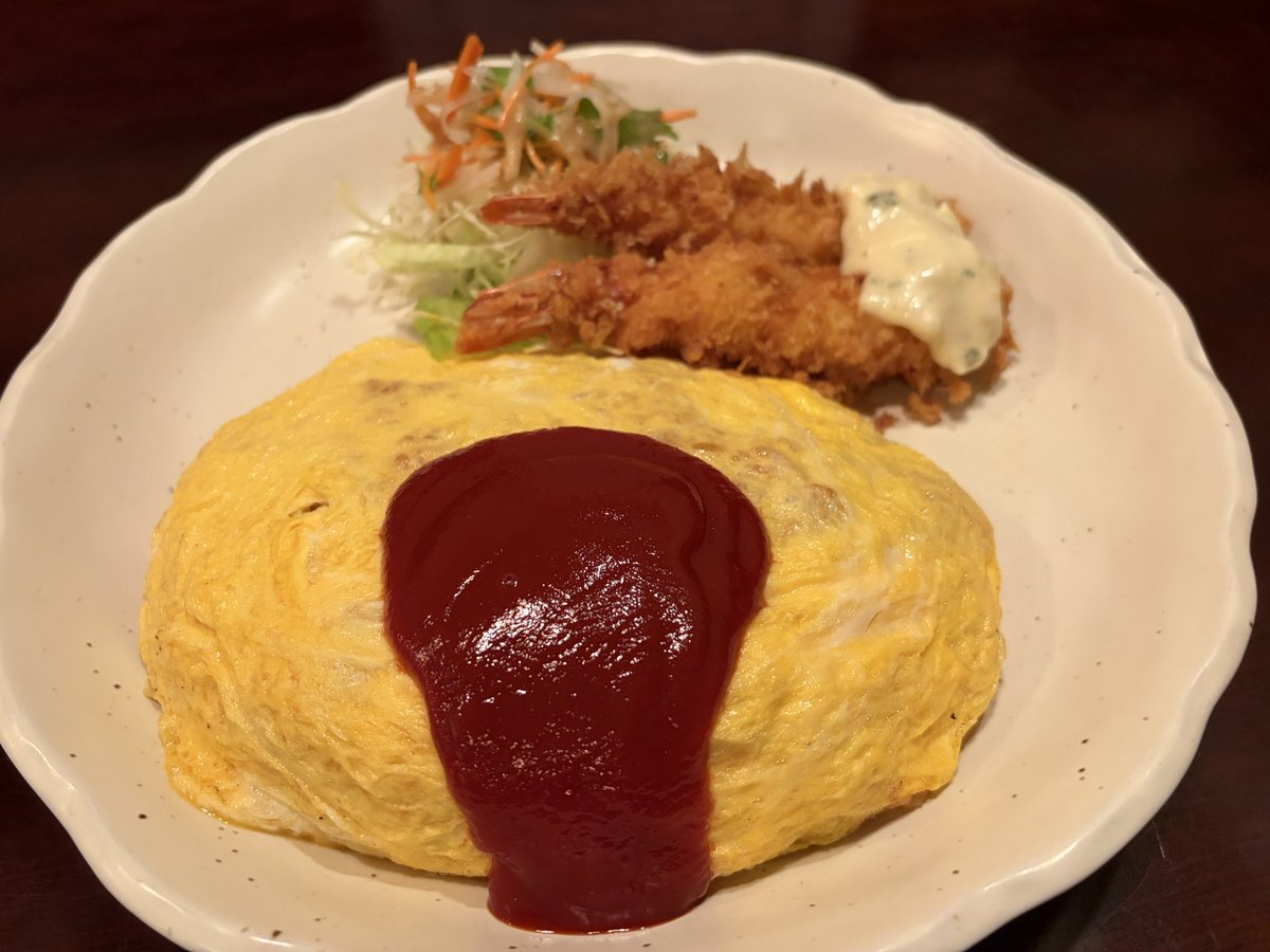 pandako___panda's tweet photo. これで1000円！
頂きます😋 https://t.co/pRcH4T7NaH