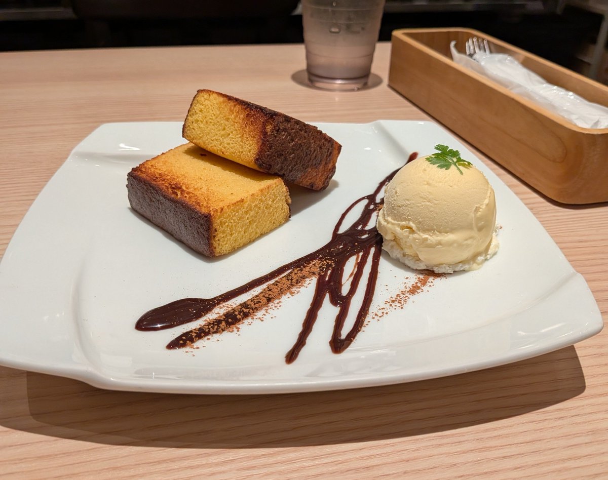 pancake_vanilla's tweet photo. 文明堂カフェ@日本橋
フレンチカステラ

カステラをフレンチトーストに……罪の食べ物
豊かな卵感とたっぷりのお砂糖を感じられて幸せです
バニラアイスとひやあつも楽しめる https://t.co/5ciNL2zMsX