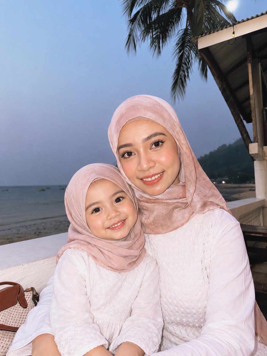 trtiera1's tweet photo. So sekarang ni nak cari suami kat mana? Haishhh https://t.co/HYQiWMqduh