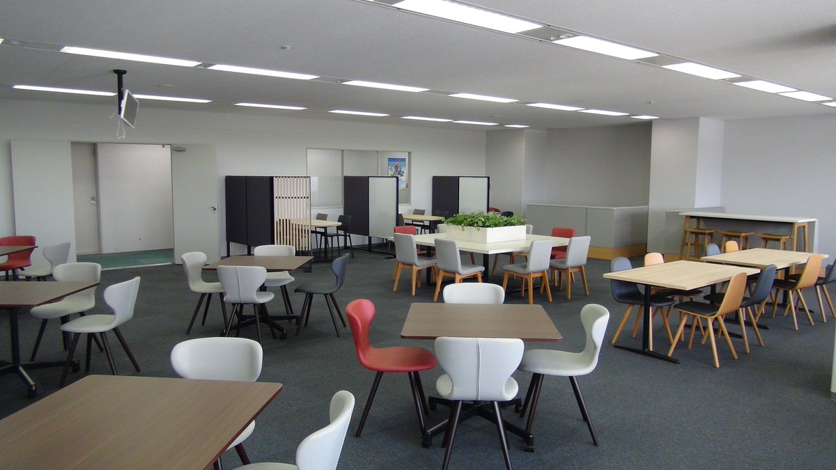 labo80248056072's tweet photo. 京都府けいはんなベンチャーセンター入居者募集！ 

★使用料：１年目1室18,000円/月(税抜)～★         

※入居審査有  創業を目指す、創業（起業）まもない方をサポートするお部屋です。   

ご興味ある方は㈱けいはんなまで（0774-95-5117）お問合せ下さい。 https://t.co/d9sSEqfApS