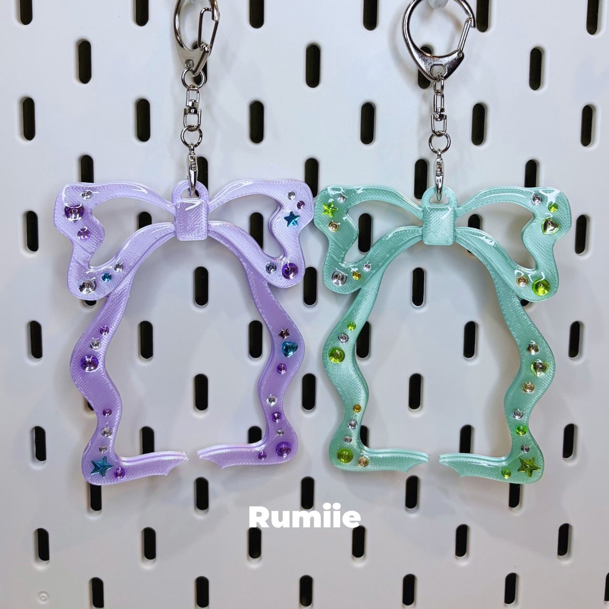 rumiie_co's tweet photo. — มีทั้งหมด 6 สี 🩷🩵💜💚🩶🤍
ชมพู ฟ้า ม่วง เขียว เทา ขาว https://t.co/341SchV0TZ