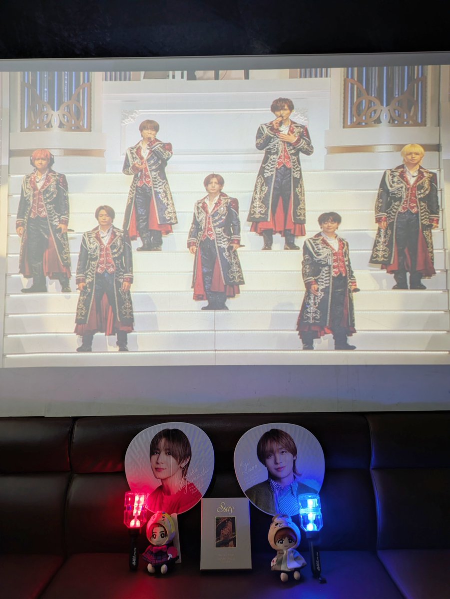 kei__hsj__i's tweet photo. いのやま担でSsay鑑賞会しました🪽
Julietのポスターも見に行けて楽しい一日だった!
改めて結成19周年おめでとうございます🤍
#HeySɑyJUMP結成発表19周年
#Ssay #Juliet https://t.co/028Nvt6UkE