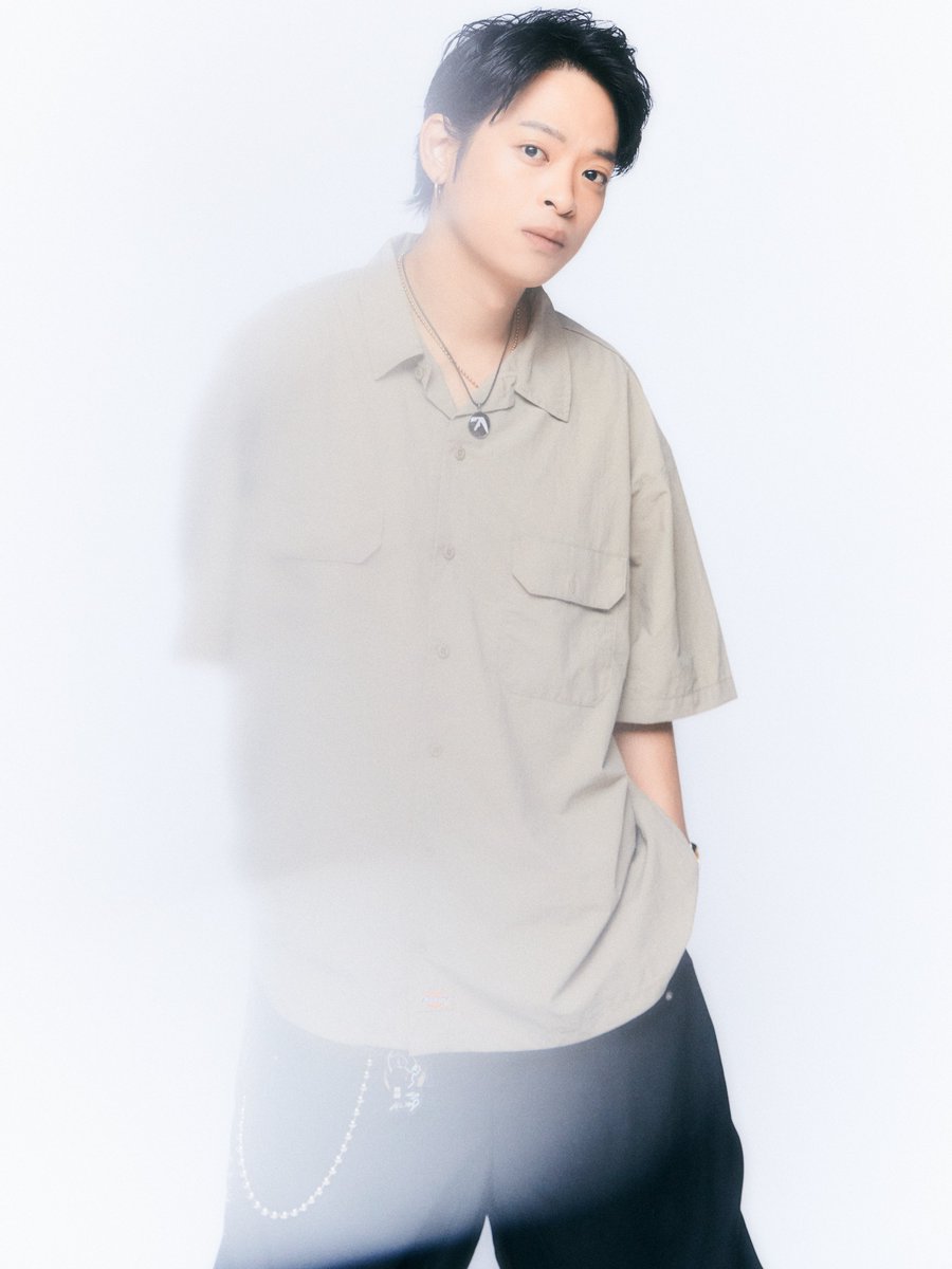 realsoundjp's tweet photo. ＼ THE ORAL CIGARETTES 撮り下ろし写真公開 ／

📸写真ギャラリーはこちら
https://t.co/Jkb8GJ06ag

🎤ホールツアーと3カ月連続リリースがもたらした音楽的深化
https://t.co/7j4efMa0s2
#THEORALCIGARETTES #オーラル_STWYA https://t.co/xkAQPazWsG