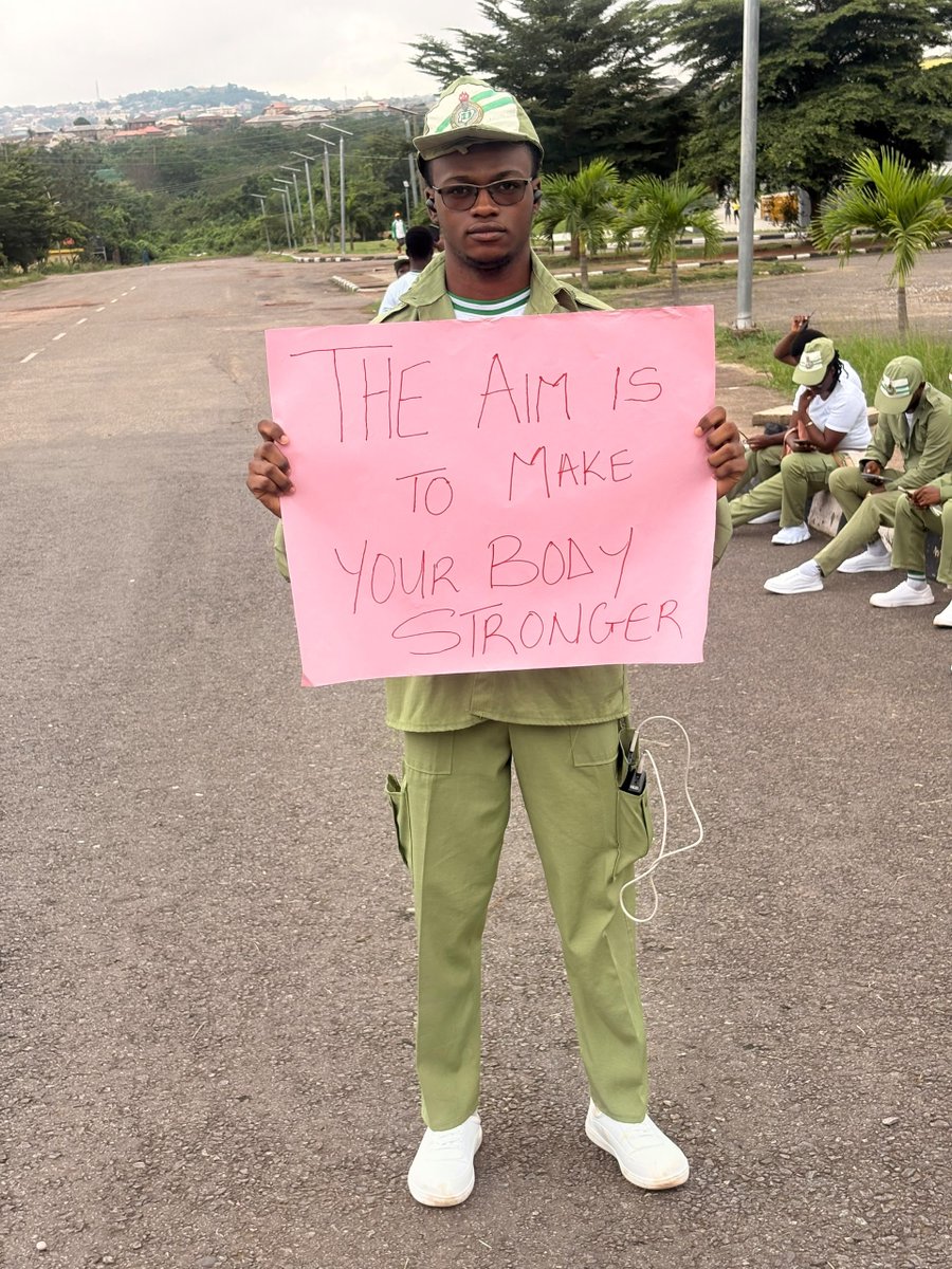 _I_icon's tweet photo. Stronger. Healthier. Together.

Today’s Sports CDS at MKO Abiola Stadium, Abeokuta, was a good reminder that staying active is not only about fitness. It is also about discipline, mental wellbeing &amp; building stronger communities.

Move. Train. Play.

Glad to have been part of it. https://t.co/35r036KYJe