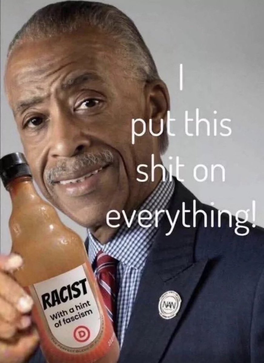 Tishmd1960's tweet photo. @Kobie3408 @honeyybomb They are both lying racist POS. I’m sure they would not have had a problem if the black kids had murdered the white father. Disgusting https://t.co/KiwfjV6Md7