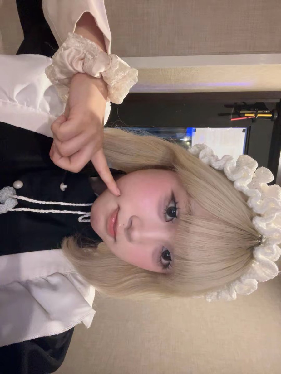 hana_merpure's tweet photo. おきゅいん‼︎22時までお給仕してます🌟
 #めるぴゅあ  #いいね返し https://t.co/42nxHIdArH