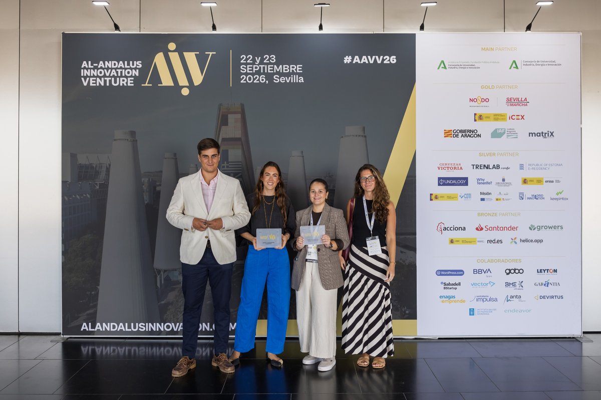 OpenFuture_And's tweet photo. ¡Cierre de oro en @AAndalus_IV, la cita de innovación y emprendimiento del sur de España! 🏆
Enhorabuena a nuestras startups ganadoras de las categorías:
🥇 Agrotech & Foodtech: #M2R
🥇 Tecnologías de Uso Dual: @eon_sea
🥇 Fintech: #Funecon
¡Orgullo de ecosistema! 👏
🧵(1/2) https://t.co/WSL71hHnKt