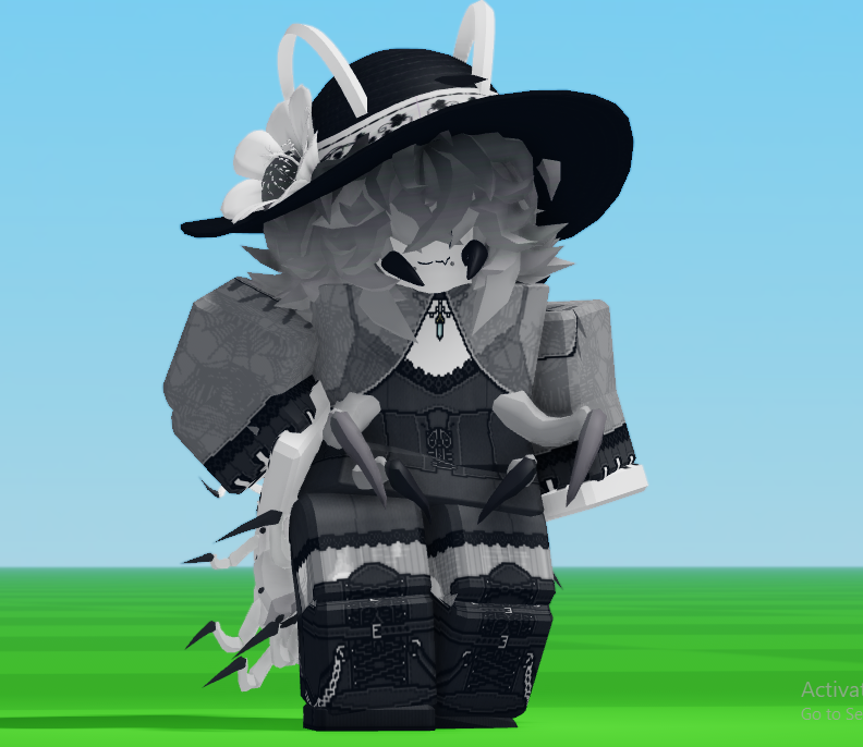 scrubeh's tweet photo. here she is again now with proper clothes https://t.co/gU5WLSnPA5