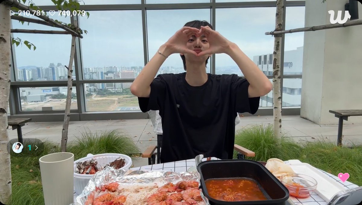 247jh42's tweet photo. 정환이는사랑이야🫶너모되
#shinyu https://t.co/JOR6y2bt5U