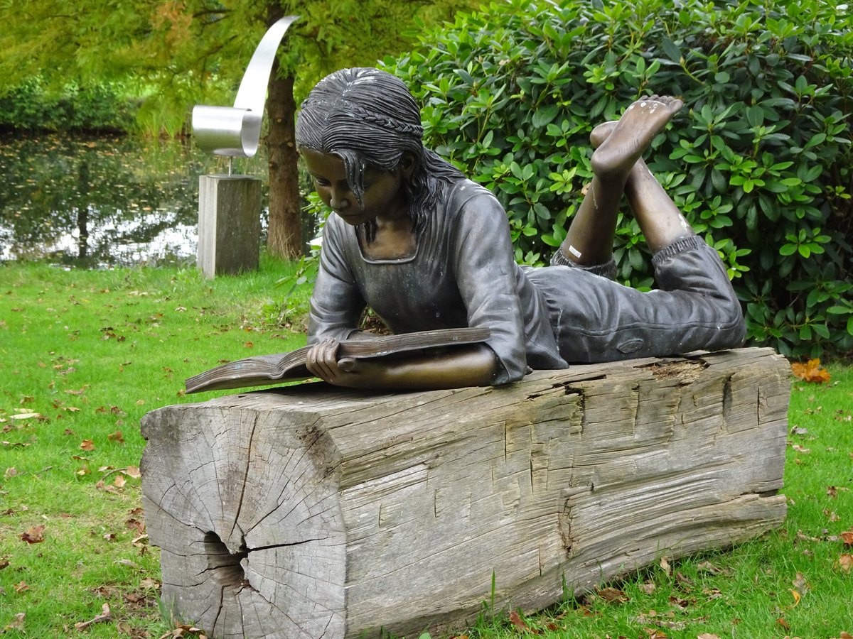 dvanduuren1's tweet photo. SeptemberWeer Photo Challenge
from: @DMaandag
Today's Choice:
- Statue -
#SeptemberWeer #standbeeld #beeld #Statue #PhotoChallenge #dag24 #day24 #fun #inspirational https://t.co/QGuZlTjP7v